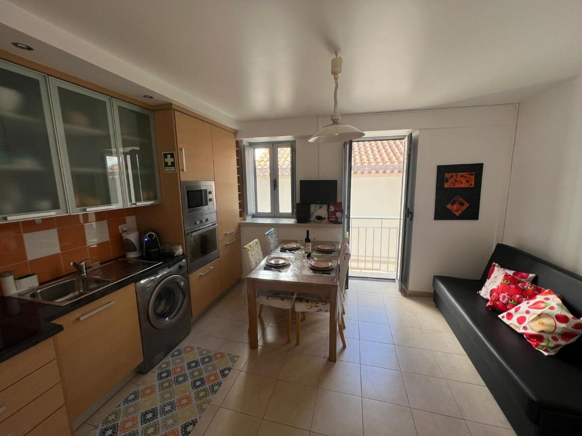 Apartamento Familia Silva นาซาเร ภายนอก รูปภาพ